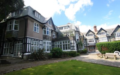 Burne Jones Apartment